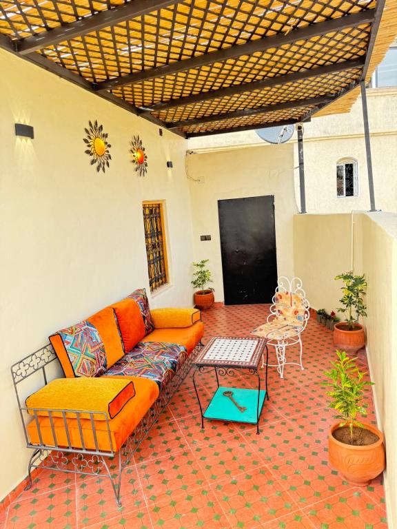 Appartement Authentique à la Médina de Fès - À Deux Pas de Bab Bou Jeloud & des Souks