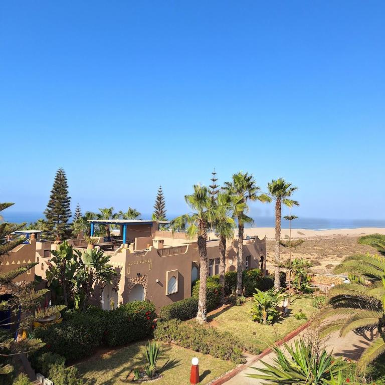 Azure Horizon Villa Club evasion