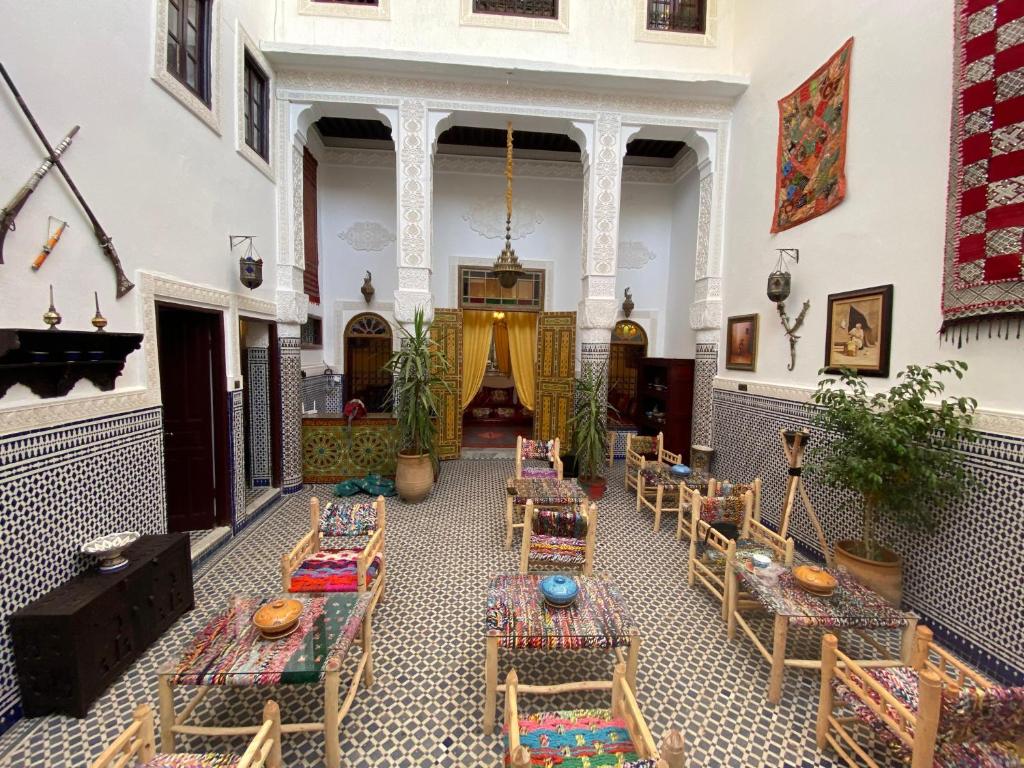 Dar Zerbtana Chambre chaoune